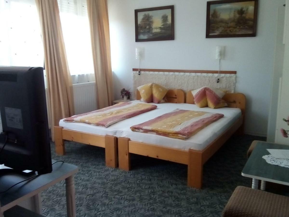Hotel Kata Vendeghaz Balatonfüred Exteriér fotografie